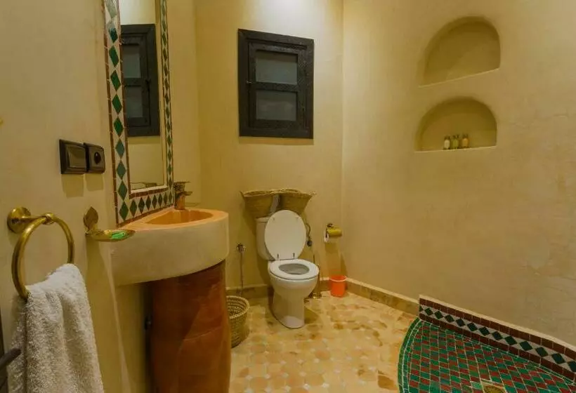 Retkeilymaja Dar Ikalimo Ourika