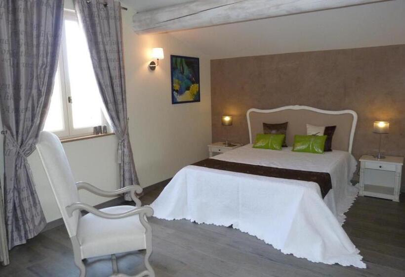 민박 Mas De Chantounette