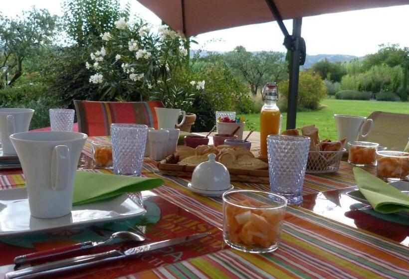 민박 Mas De Chantounette