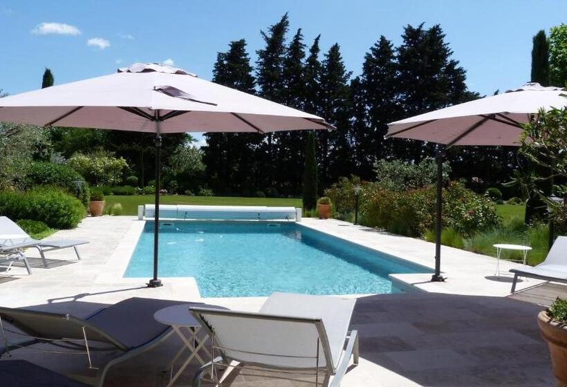 민박 Mas De Chantounette