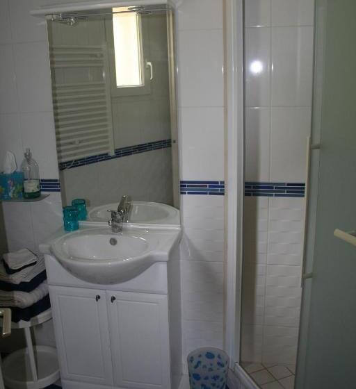 민박 Une Chambre à La Campagne