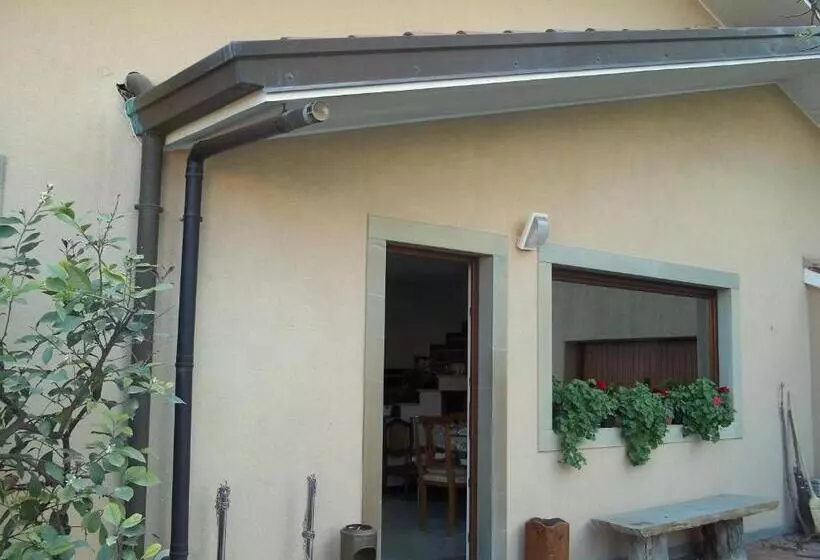 Aamiaismajoitus (B&B) Villa Ambrosia