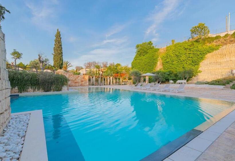 Cava Li Santi Residence