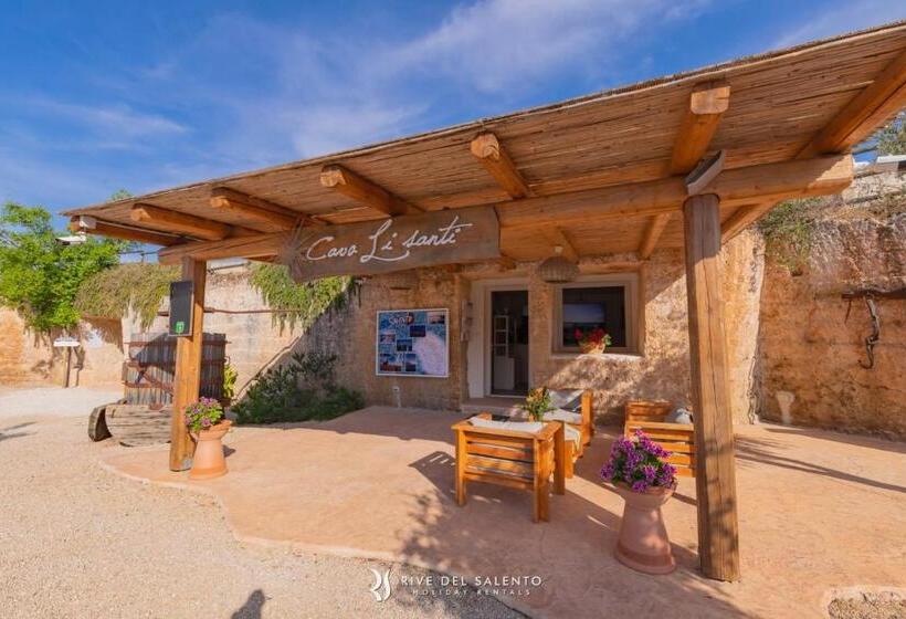 Cava Li Santi Residence