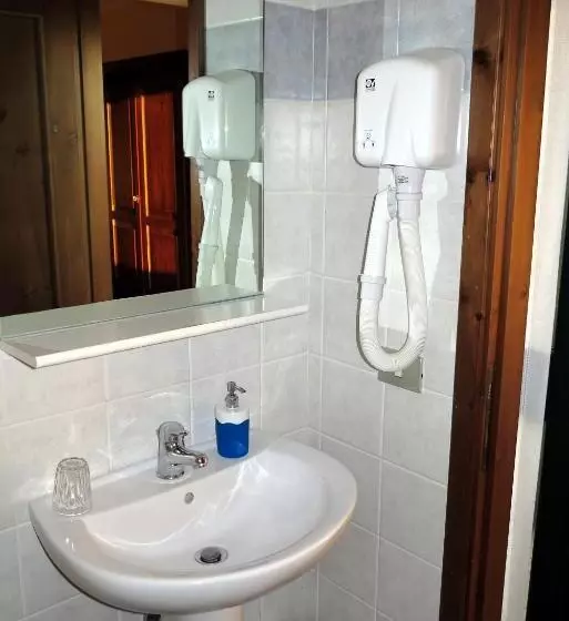 ホテル Agriturismo Colomboni