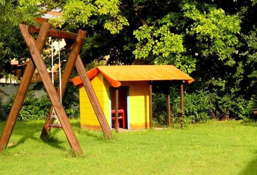 Отель Agriturismo Colomboni