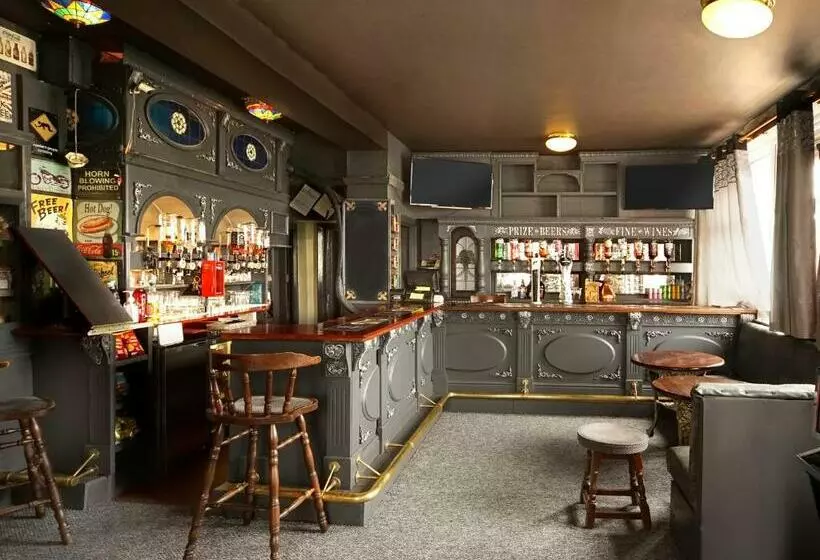 Majatalo Inkerman Tavern