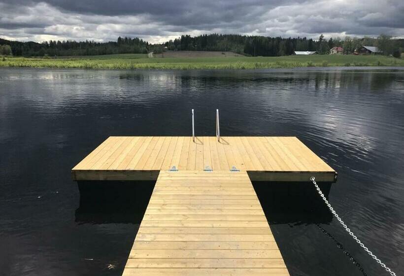 بنسيون Kartano Kievari