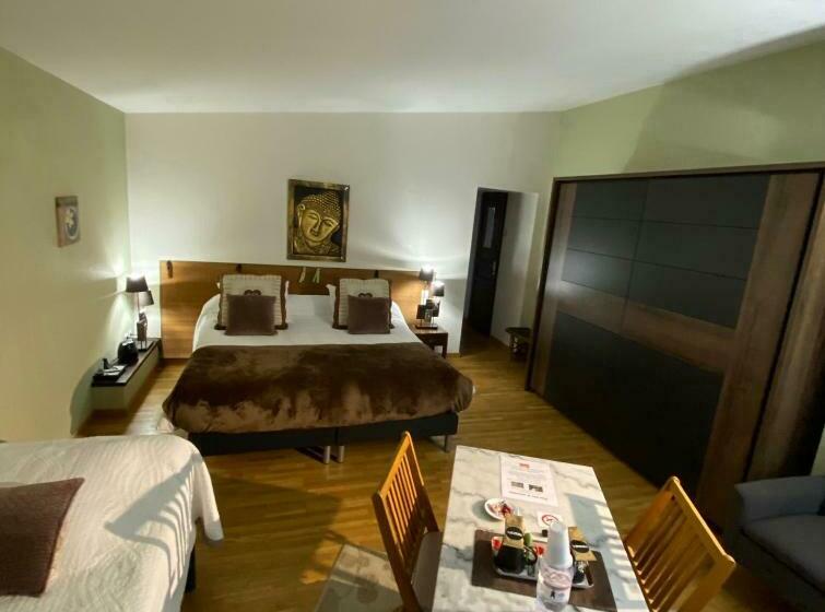 住宿加早餐  Chambres D Hôtes Au Clos Saint Georges