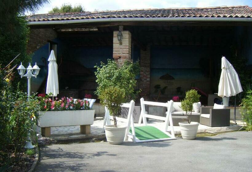 住宿加早餐  Chambres D Hôtes Au Clos Saint Georges