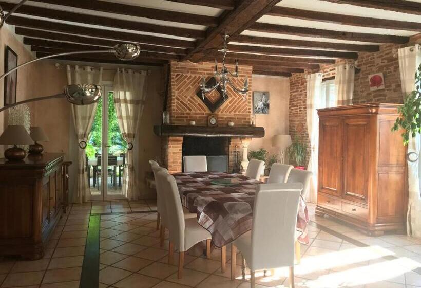 住宿加早餐  Chambres D Hôtes Au Clos Saint Georges