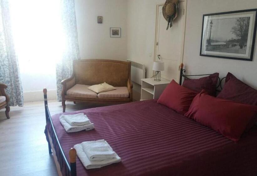 مبيت وإفطار Chateau View Chambres D Hôtes