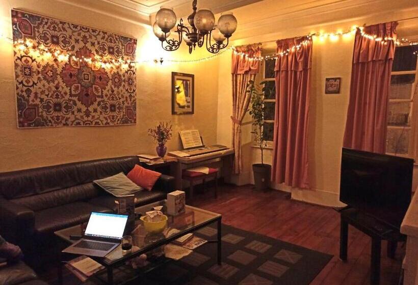 مبيت وإفطار Chateau View Chambres D Hôtes