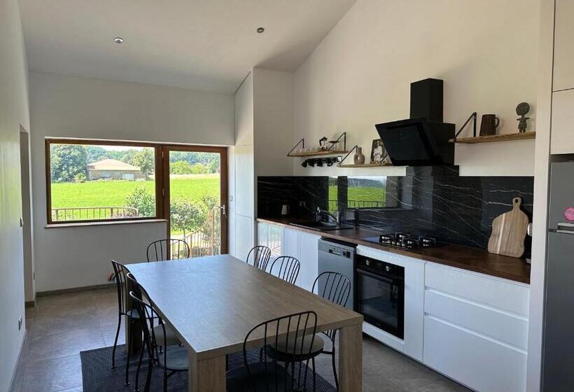 ベッドアンドブレックファースト Gites&chambres D Hôtes Les Granges Du Fournel