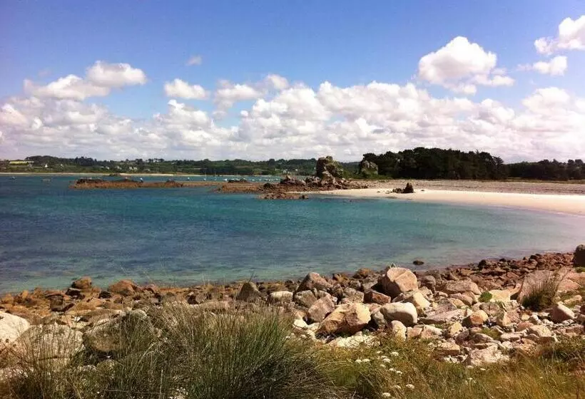 Aamiaismajoitus (B&B) Invitation Au Rivage