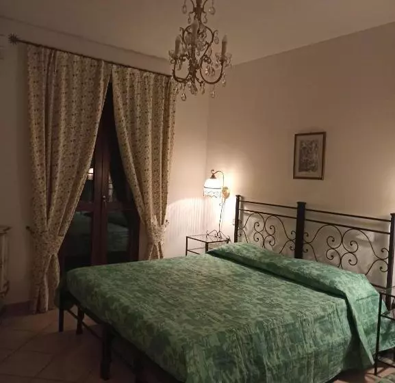 ホテル Agriturismo Oasi Del Pianettino