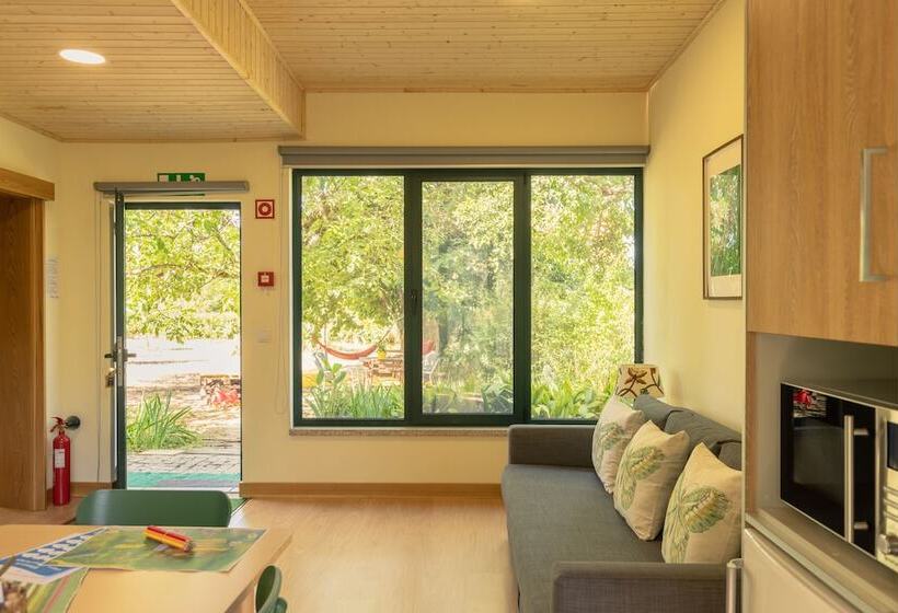 בית מלון כפרי Casa Das Palmeiras Pedagogic Farm