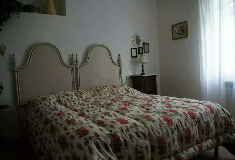 ホテル Tenuta Poggio Alla Farnia