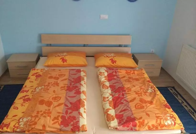 هتل Tourist Farm šalamun