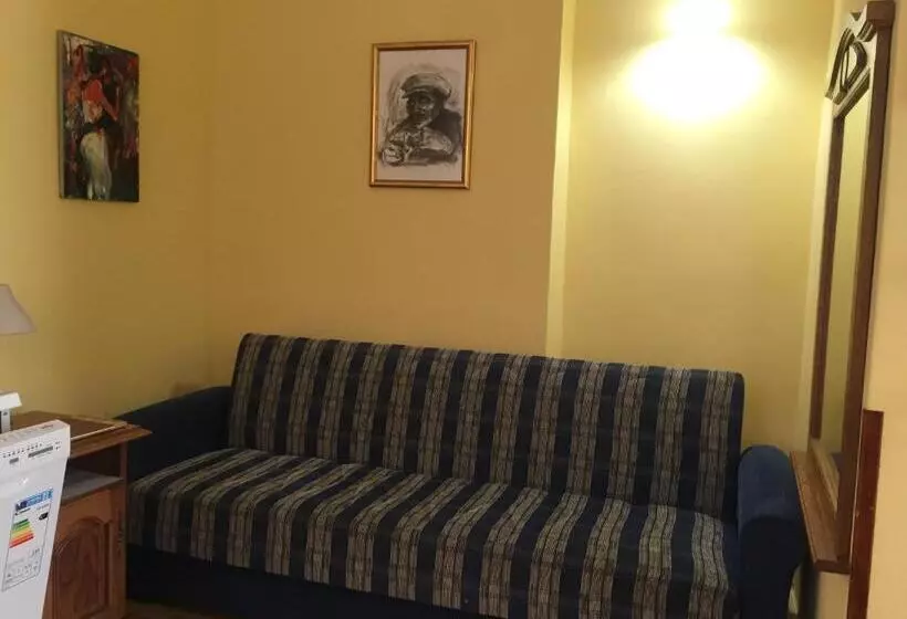 پانسیون Art Studios Elsor
