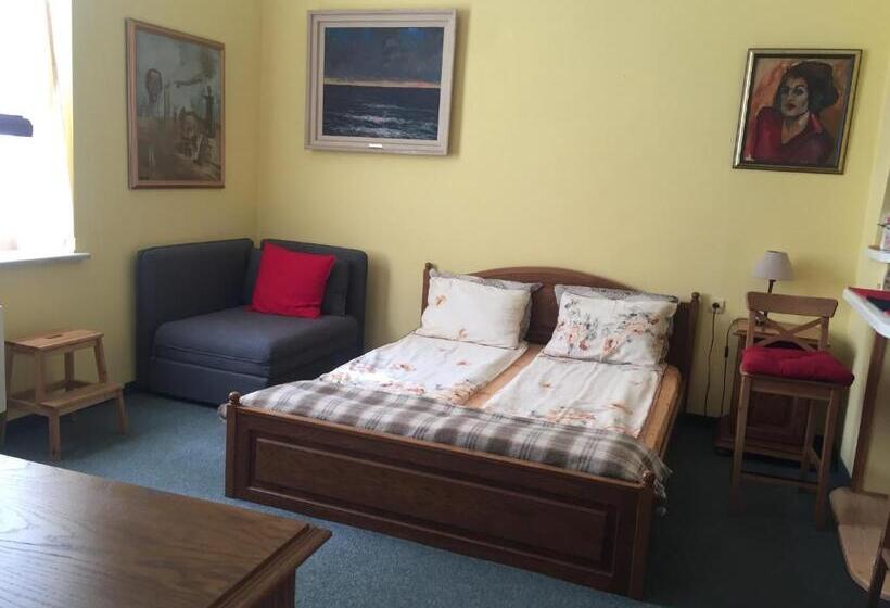 膳宿费 Art Studios Elsor