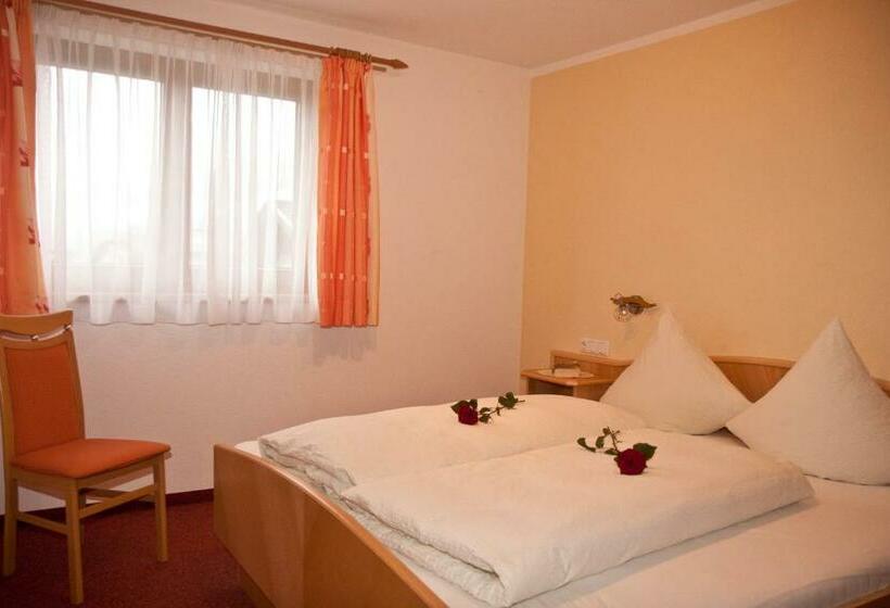 ペンション Ehstandhof