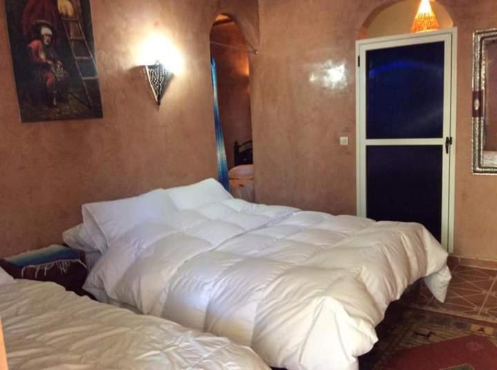 Pensió Gite D Etape Amced