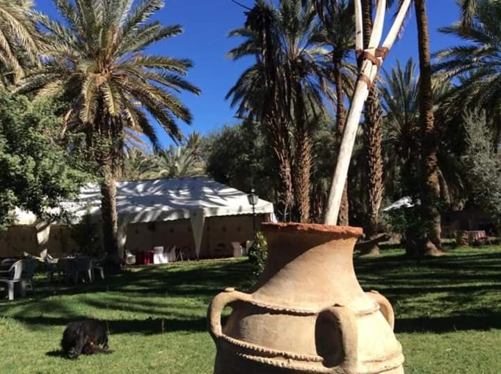 Pensió Gite D Etape Amced