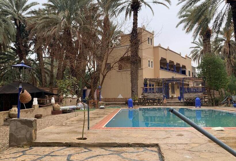 Pensió Gite D Etape Amced