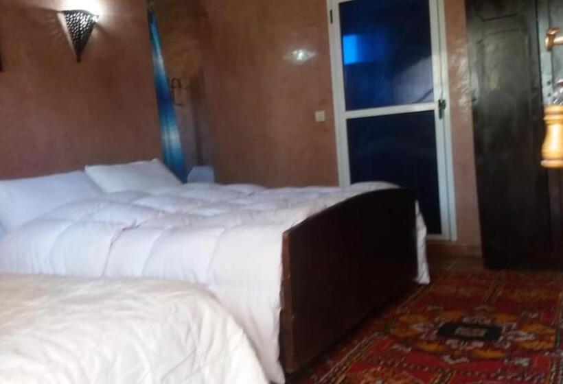 Pensió Gite D Etape Amced