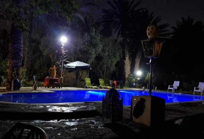 Pensió Gite D Etape Amced