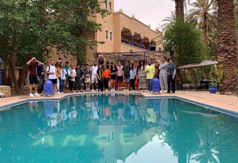 Pensió Gite D Etape Amced