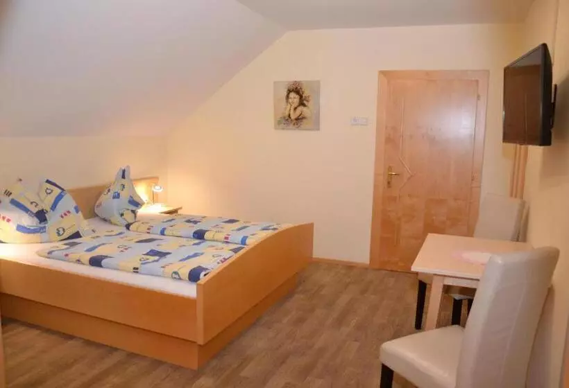 Majatalo Gästehaus Bachmann