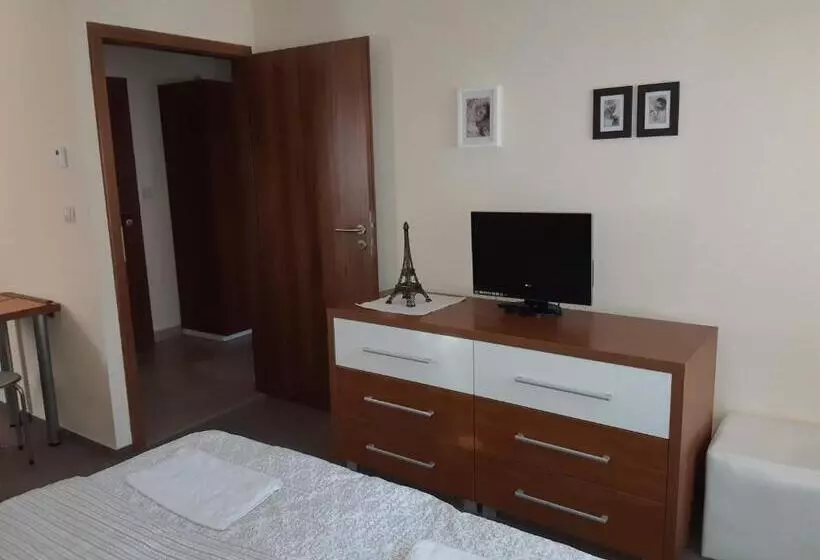 Majatalo Penzion Hastrman