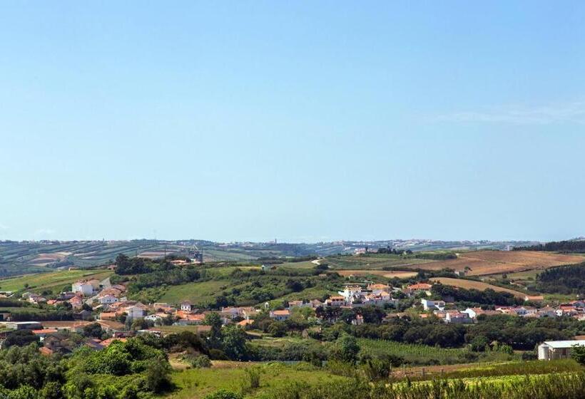 هاستل The Maverick Surfvillas