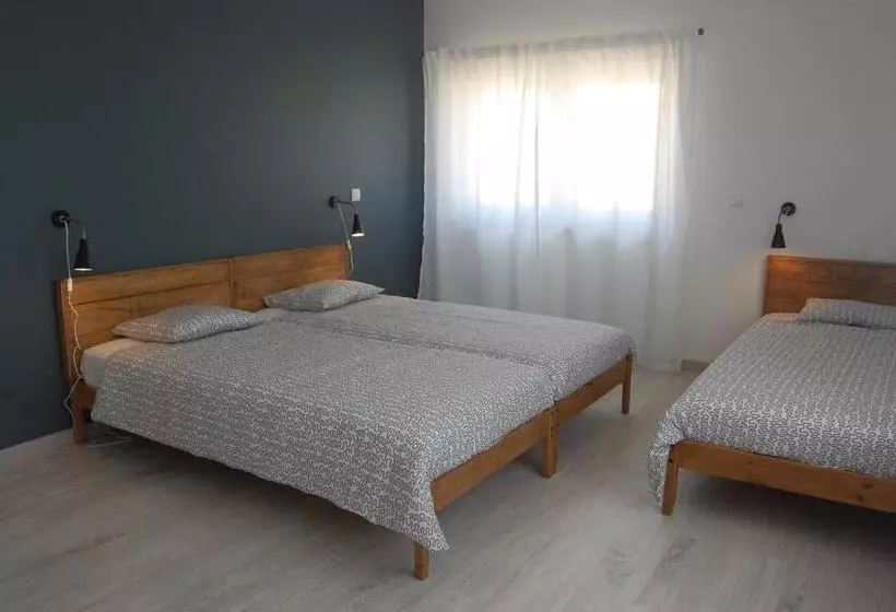 Retkeilymaja The Maverick Surfvillas