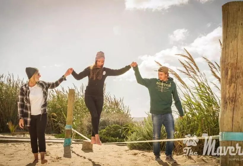 Retkeilymaja The Maverick Surfvillas