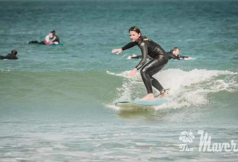 Retkeilymaja The Maverick Surfvillas