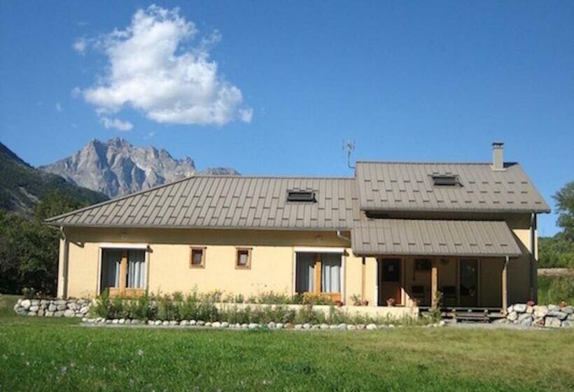 مبيت وإفطار Chambres D Hôtes La Pierre D Oran