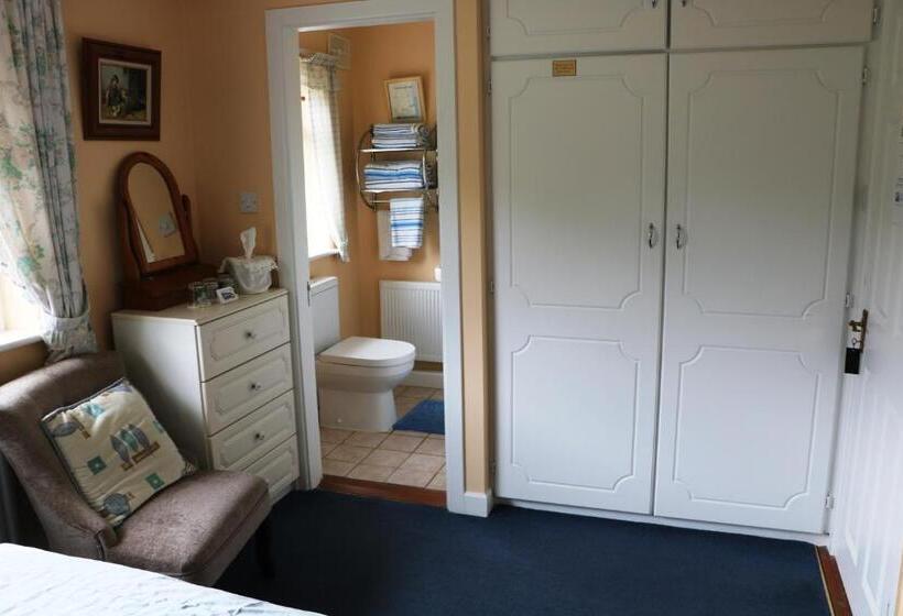 Bed and Breakfast Comeragh View