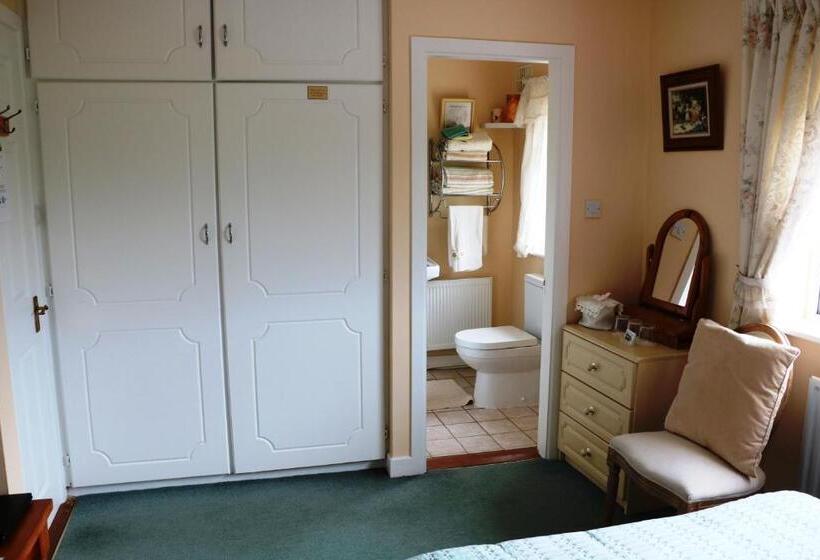 Bed and Breakfast Comeragh View