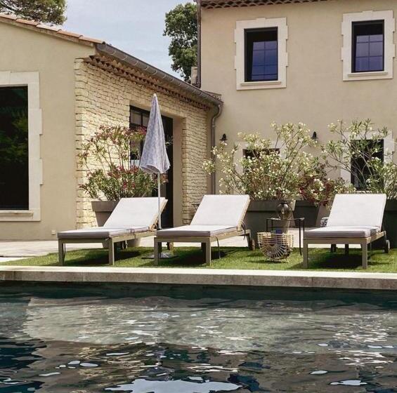 تختخواب و صبحانه La Villa Dupont D Avignon