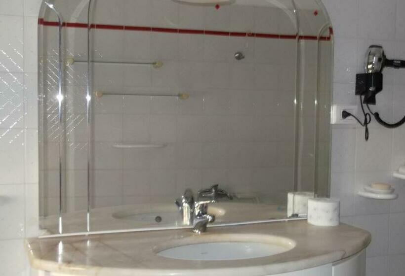 住宿加早餐  Solimarina