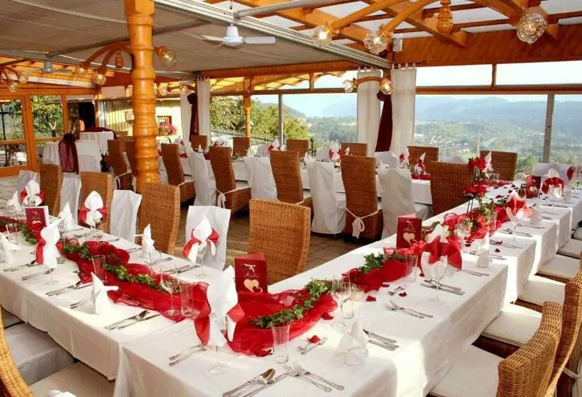 Gasthof Pension Perauer