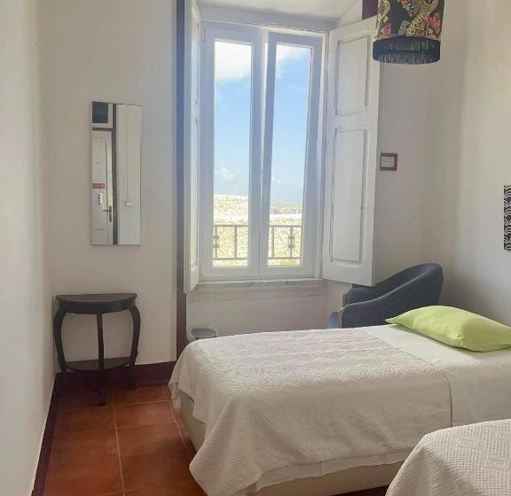 Peniche Hostel