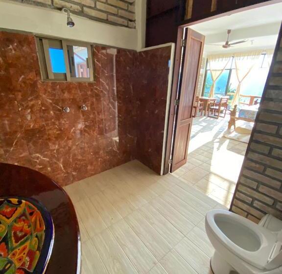 Пансион Casa Gundi Y Tomas