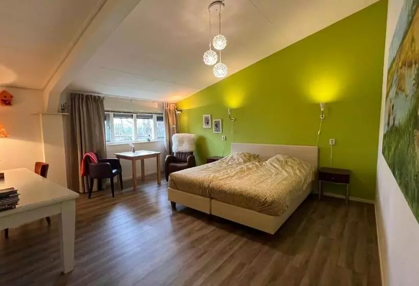 Aamiaismajoitus (B&B) De Sternhof