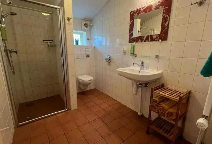 Aamiaismajoitus (B&B) De Sternhof