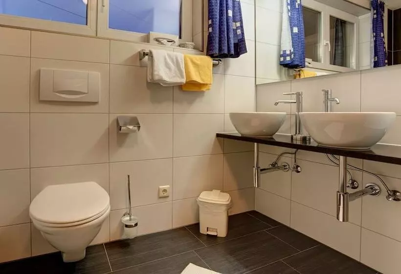 ベッドアンドブレックファースト Garni Feuerstein