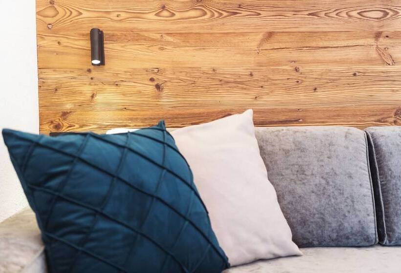 مبيت وإفطار Garni Feuerstein